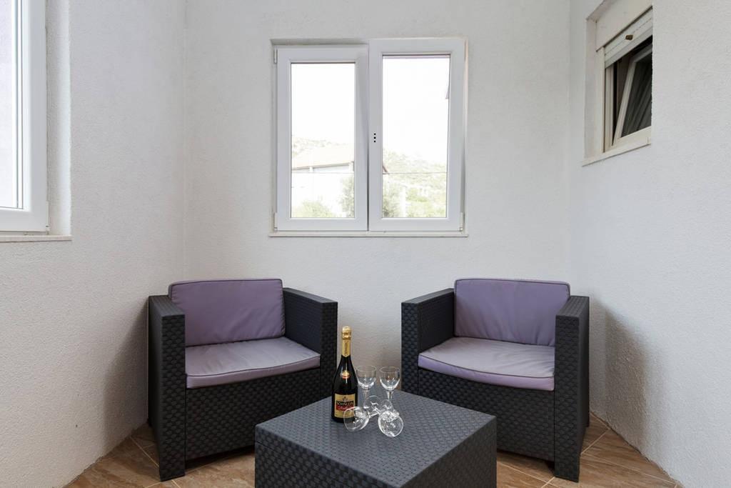 Apartments Sea Star Ivana Marina Buitenkant foto