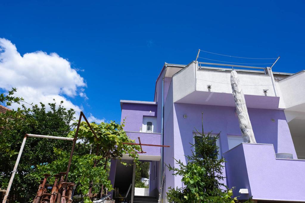 Apartments Sea Star Ivana Marina Buitenkant foto